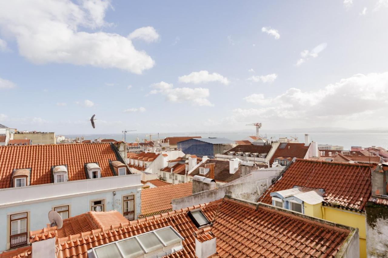 Amazing Rooftop Terrace With River And Historic City View 4 Bedrooms 4 Bathrooms Ac 19Th Century Building Chiado Lisboa المظهر الخارجي الصورة