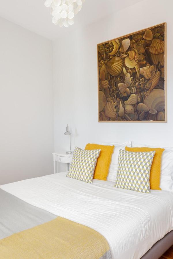 Amazing Rooftop Terrace With River And Historic City View 4 Bedrooms 4 Bathrooms Ac 19Th Century Building Chiado Lisboa المظهر الخارجي الصورة