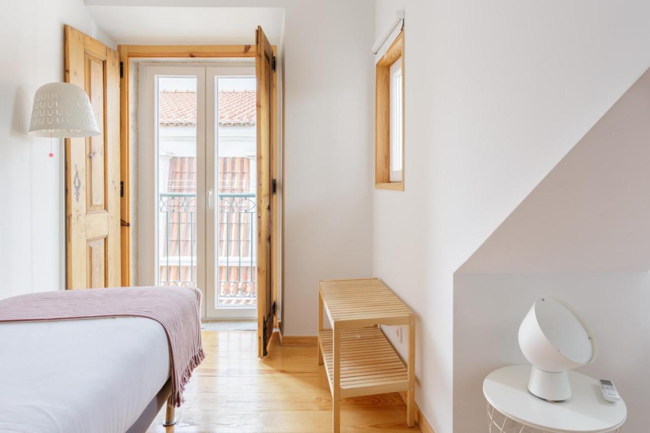 Amazing Rooftop Terrace With River And Historic City View 4 Bedrooms 4 Bathrooms Ac 19Th Century Building Chiado Lisboa المظهر الخارجي الصورة
