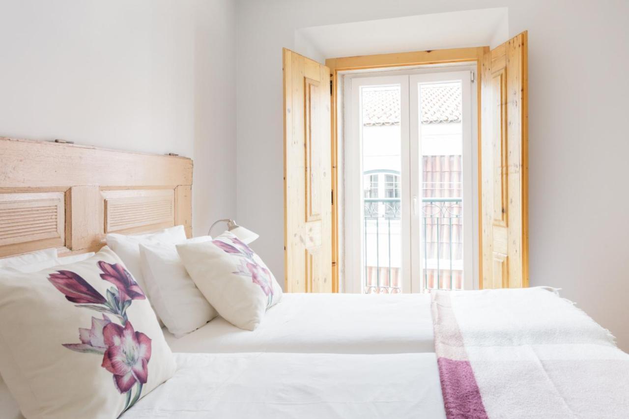 Amazing Rooftop Terrace With River And Historic City View 4 Bedrooms 4 Bathrooms Ac 19Th Century Building Chiado Lisboa المظهر الخارجي الصورة