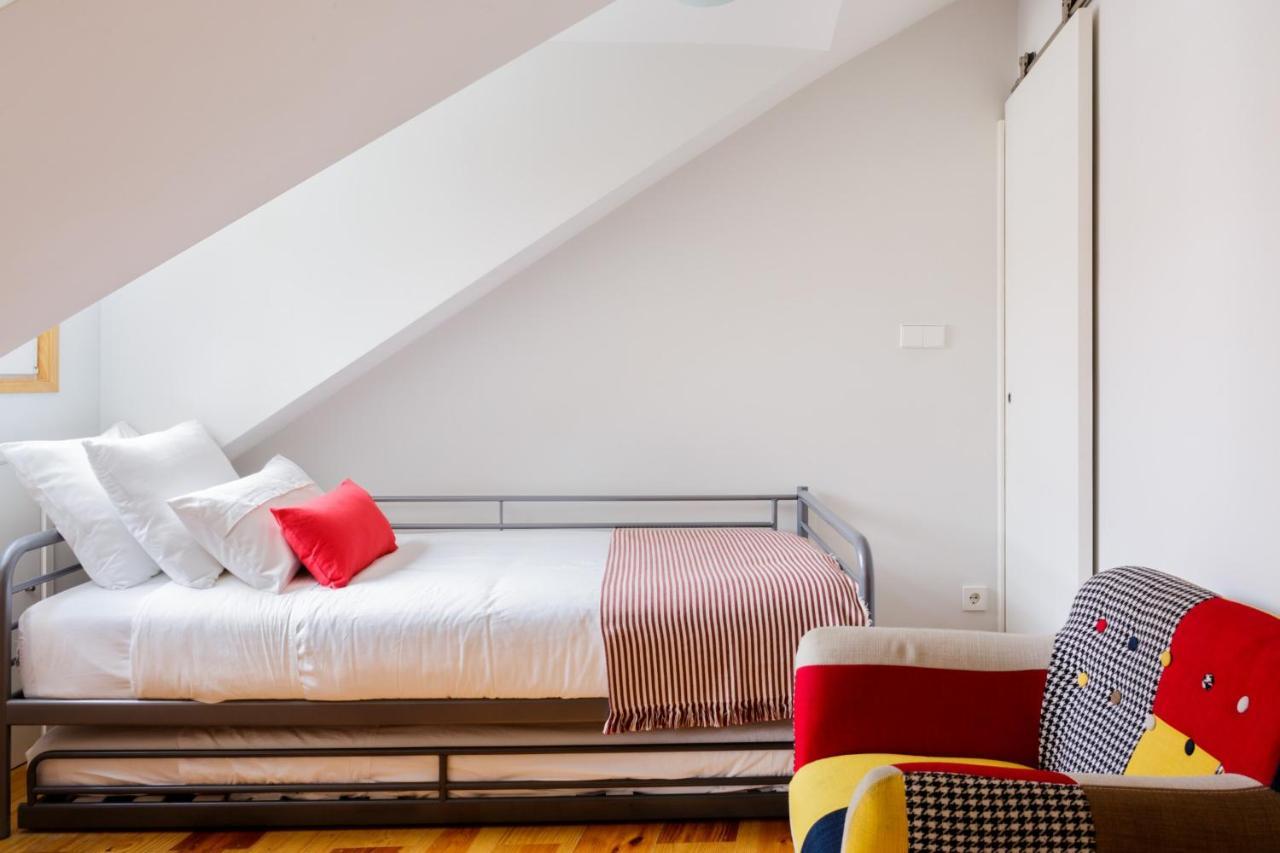 Amazing Rooftop Terrace With River And Historic City View 4 Bedrooms 4 Bathrooms Ac 19Th Century Building Chiado Lisboa المظهر الخارجي الصورة