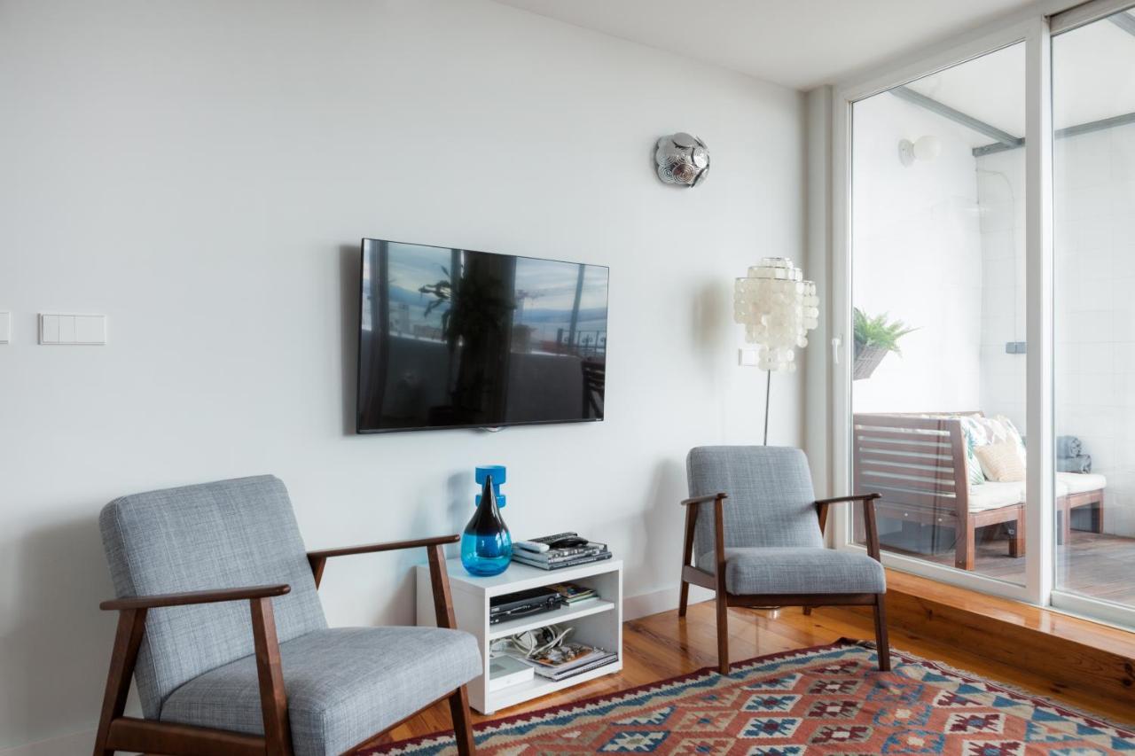 Amazing Rooftop Terrace With River And Historic City View 4 Bedrooms 4 Bathrooms Ac 19Th Century Building Chiado Lisboa المظهر الخارجي الصورة