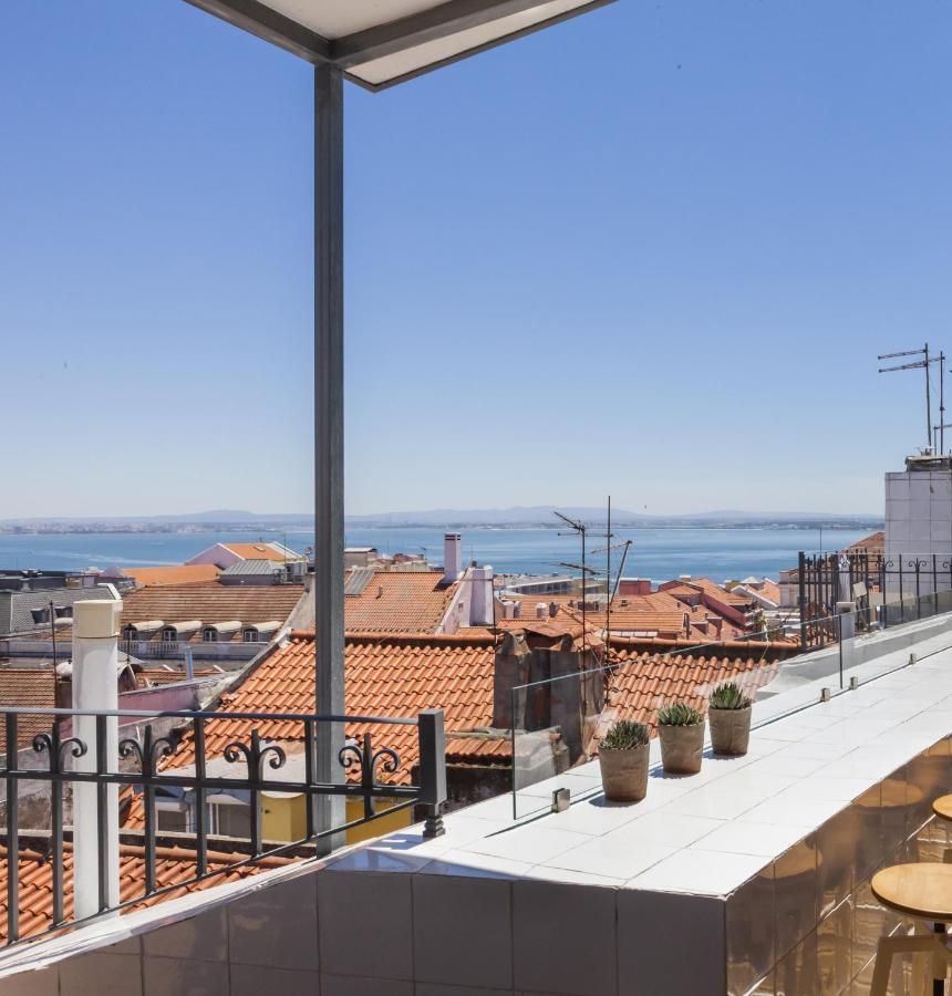 Amazing Rooftop Terrace With River And Historic City View 4 Bedrooms 4 Bathrooms Ac 19Th Century Building Chiado Lisboa المظهر الخارجي الصورة